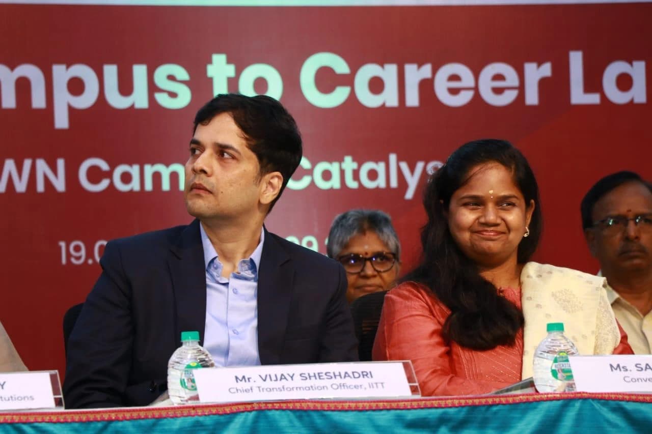 Vijay Sheshadri during a keynote